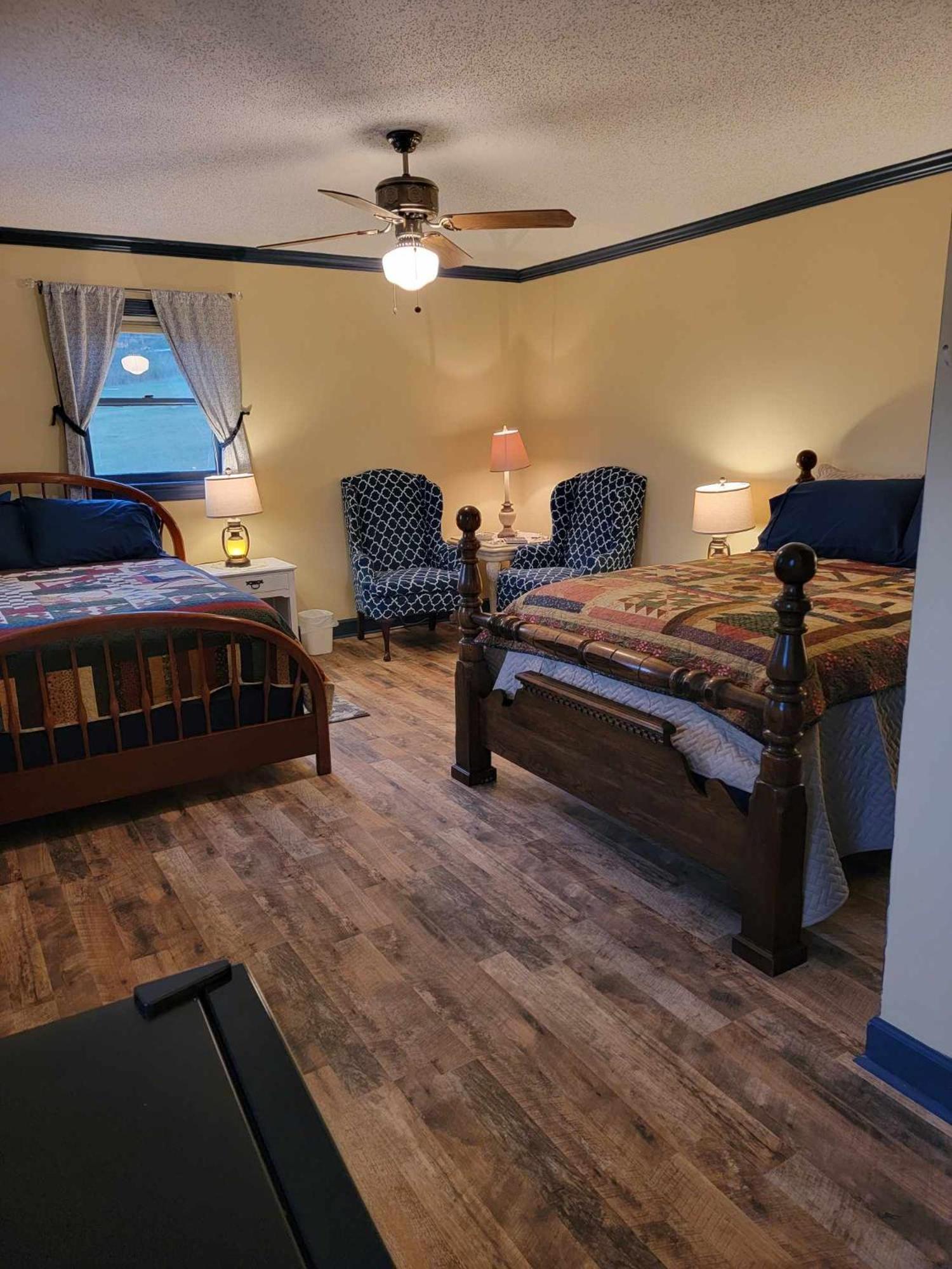 Moonlight Manor Bed & Breakfast Floyd Dış mekan fotoğraf